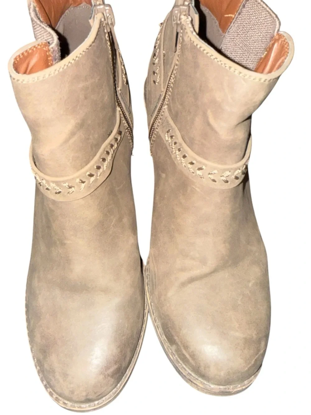 Roxy Taupe Size 8.5 Ankle Boots Western Boho Coastal Cowgirl Harness Booties